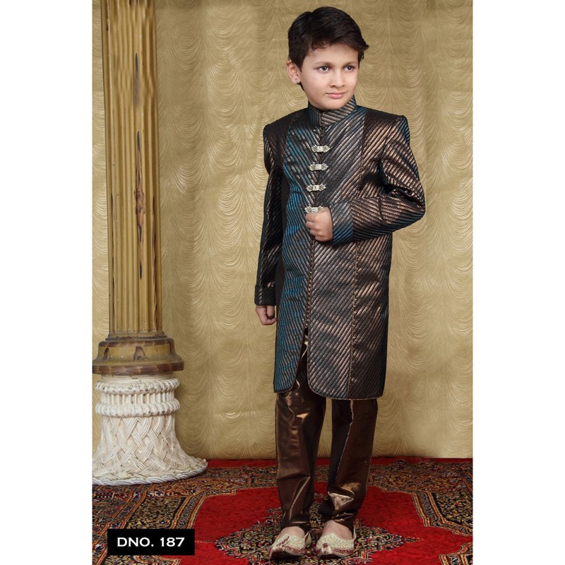 traditional boys clothes